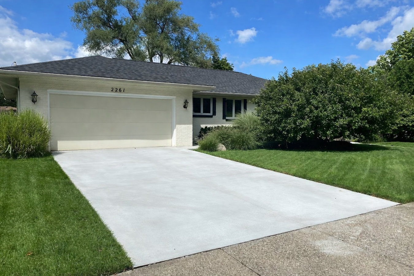 Concrete Contractor services in Redmond, WA