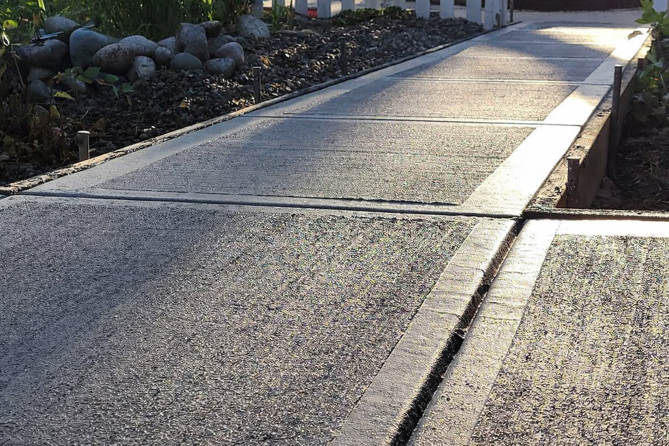 Concrete sidewalk building in Marysville, WA